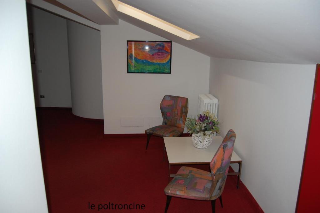 Отель La Rotonda Перджине-Вальсугана Номер фото
